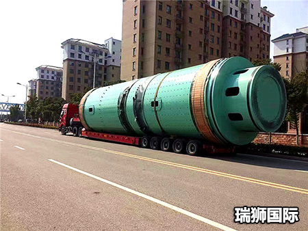 集裝箱規(guī)格 集裝箱箱型尺寸對照表、集裝箱尺寸表、集裝箱規(guī)格有幾種尺寸 集裝箱的類型 集裝箱的種類 集裝箱用途